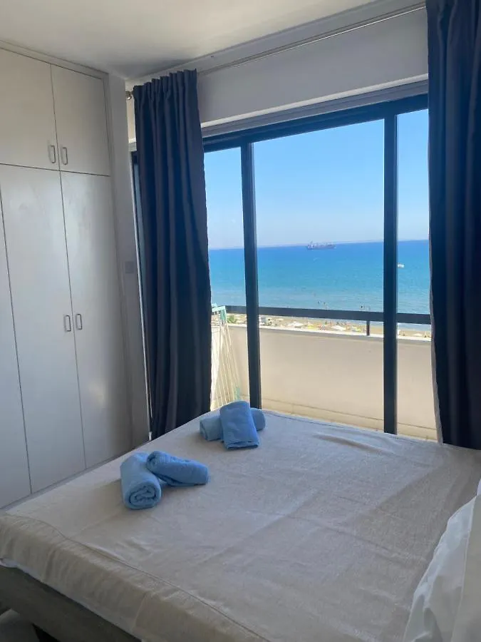 Alex Beach Apartment 503 contacts