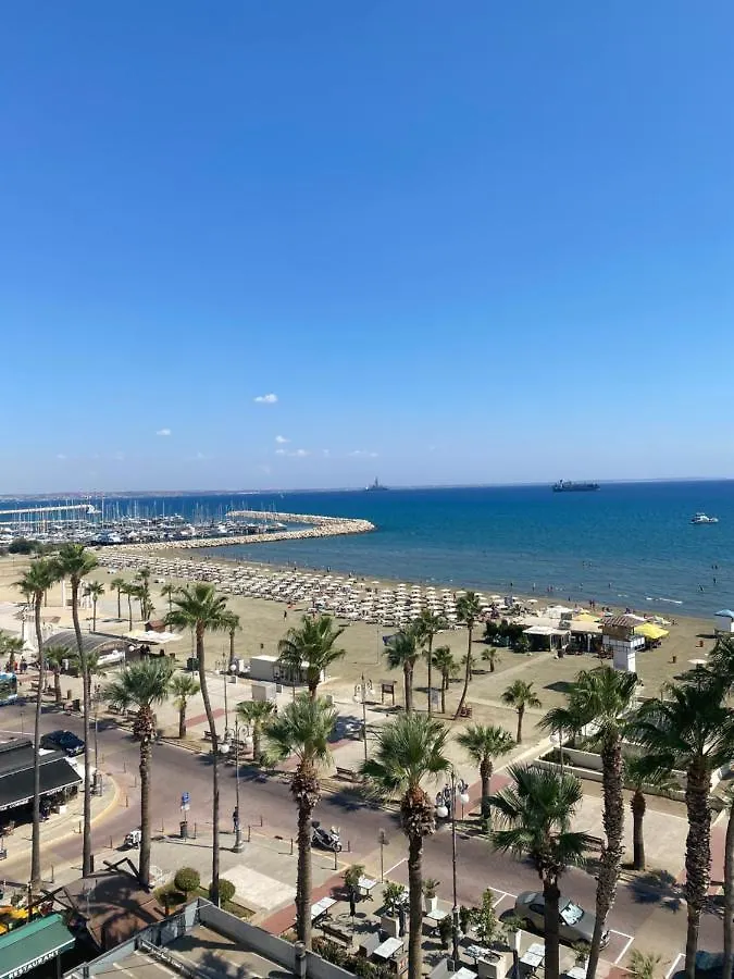 Alex Beach Apartment 503 Larnaca
